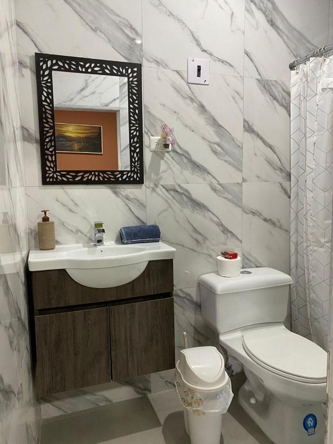 Apartamento Departamento A Pocos Minutos De Playa El Murcielago - Ecuador